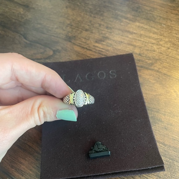 Lagos Gold and Diamond Ring - Picture 3 of 5